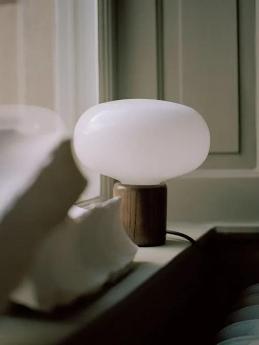 Karl Johan Table Lamp