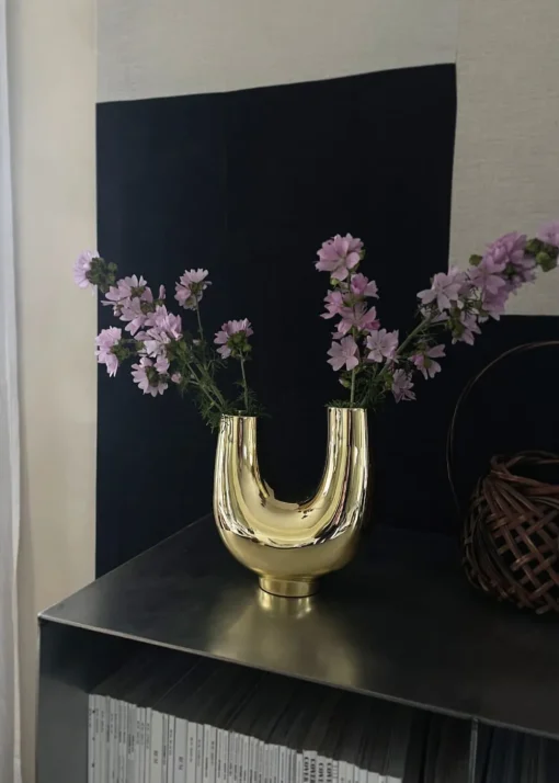 Kazumi vase