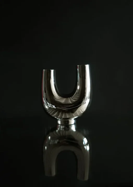 Kazumi vase