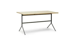 Kip Desk