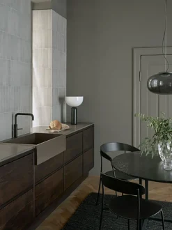 Kizu Table Lamp