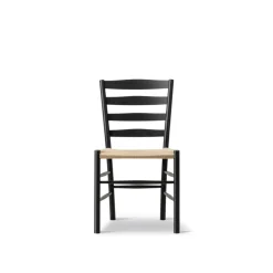 Klint Chair 3207 / By Kaare Klint