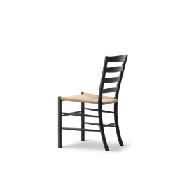 Klint Chair 3207 / By Kaare Klint