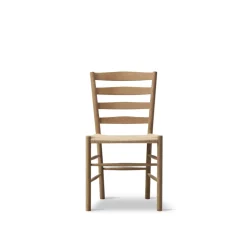 Klint Chair 3207 / By Kaare Klint