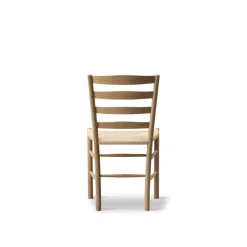 Klint Chair 3207 / By Kaare Klint