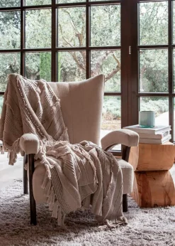 Knitted Blanket Air