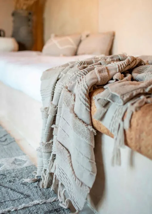 Knitted Blanket Air