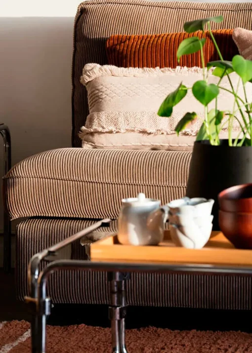 Knitted Cushion Air