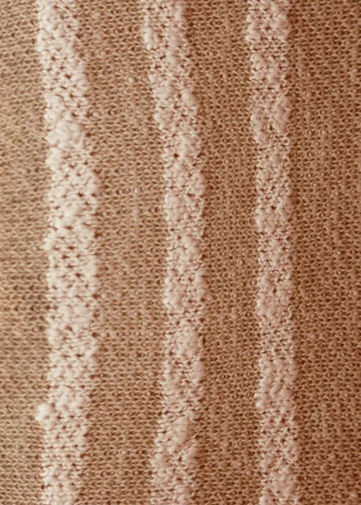 Knitted Cushion Duetto
