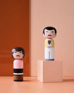 Kokeshi | Freddie, I Want To Break Free
