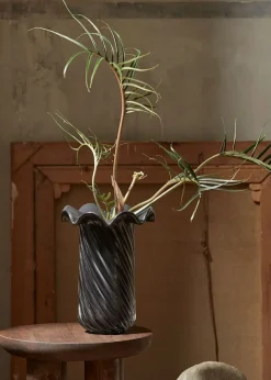 Koro Vase