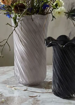 Koro Vase