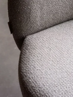 Kuon Armchair