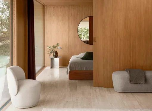 Kuon Bench