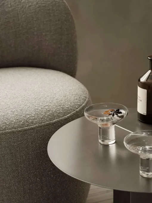 Kuon Swivel Armchair