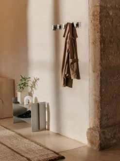 Lager Coat Rack