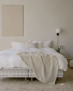 Lantern Wall Lamp