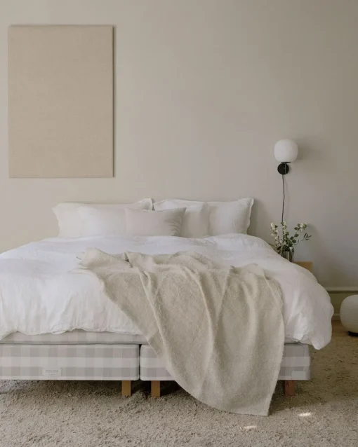 Lantern Wall Lamp