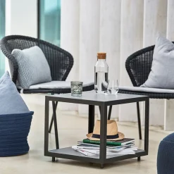 Lean Chair
