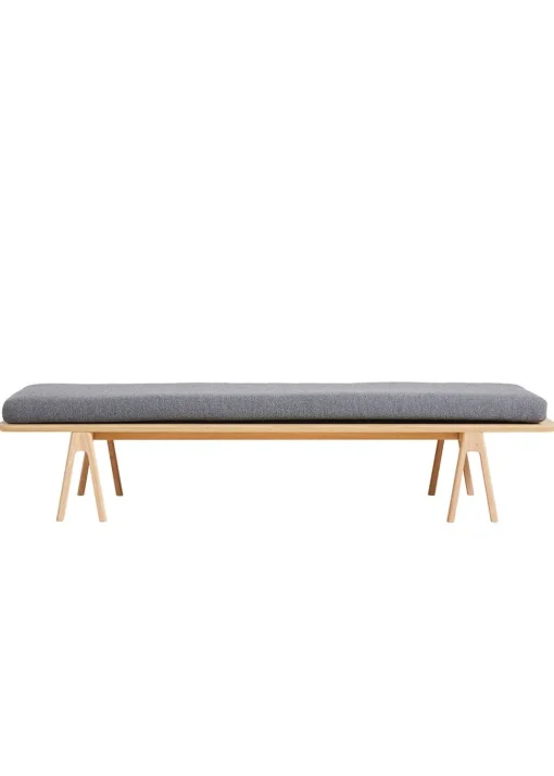 Level Daybed