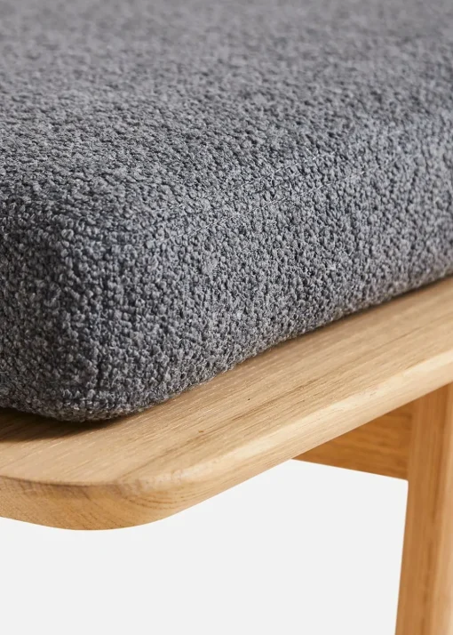 Level Daybed