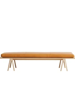 Level Daybed