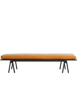 Level Daybed