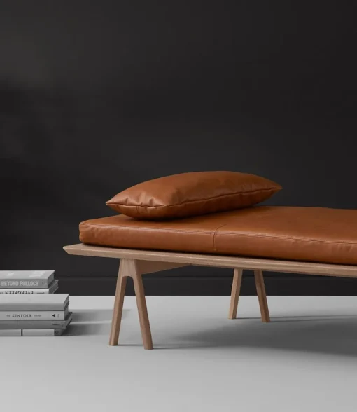 Level Daybed