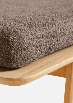 Level Daybed
