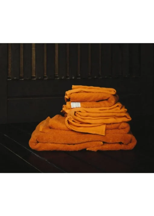 Light Towels