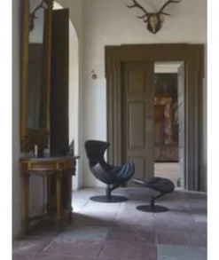 LOBSTER chair