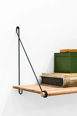 Loop Shelf