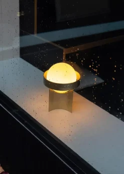 Loop Table Lamp + Sphere IV