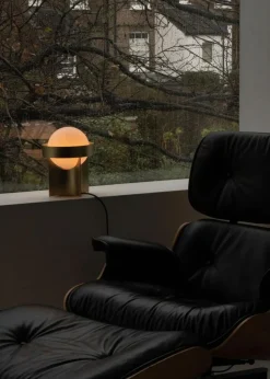 Loop Table Lamp + Sphere IV