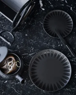 Lotus Plate | White or Black