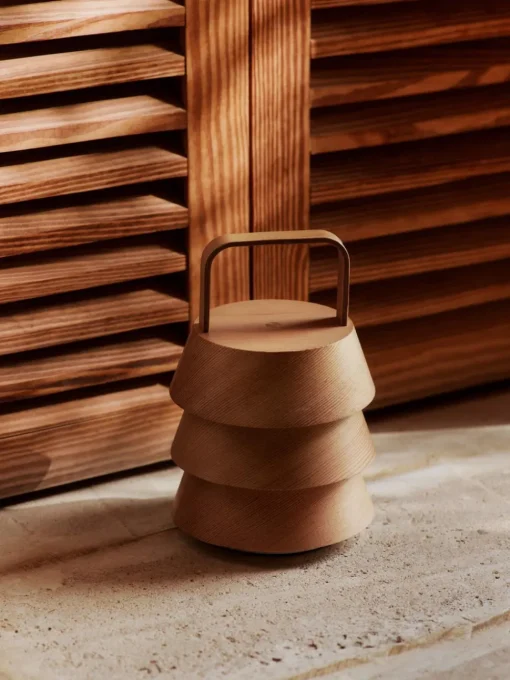 Luver Portable Lamp