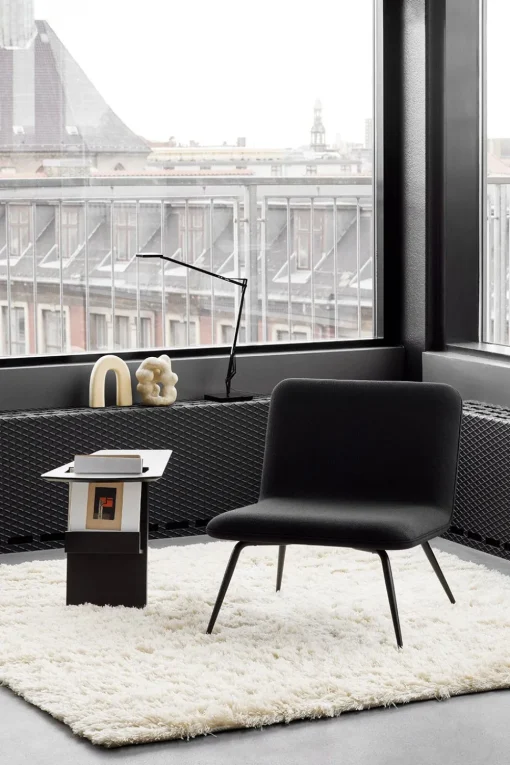 Magazine Table 6500 by Jens Risom