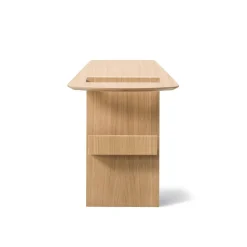 Magazine Table 6500 by Jens Risom