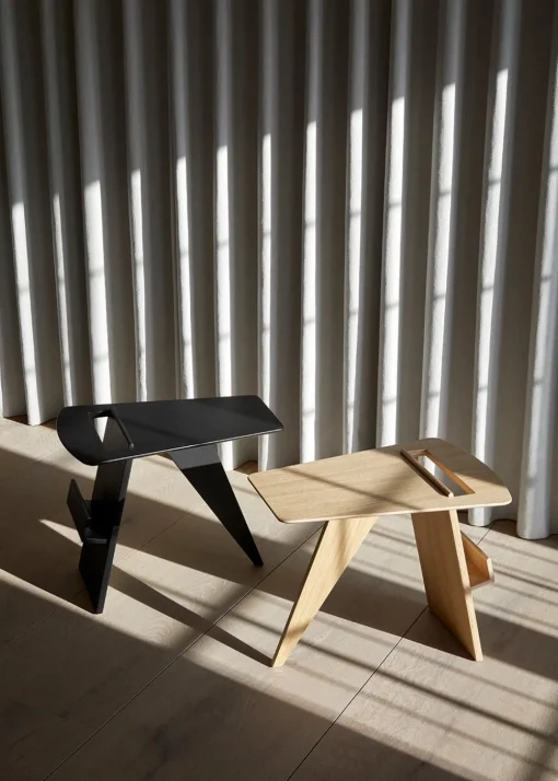 Magazine Table 6500 by Jens Risom