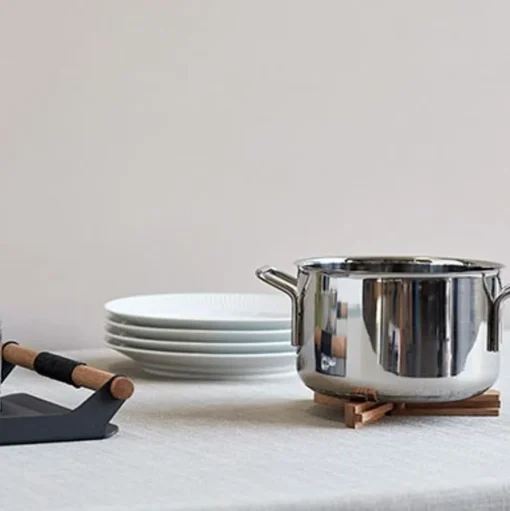 Magnetic Wood Trivet