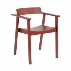 Maiden Chair / By Studio Pesi