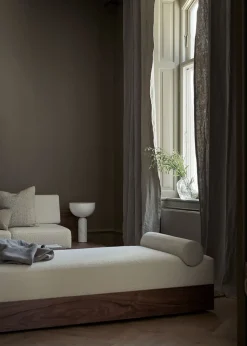 Mass Daybed