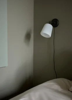 Material Wall Lamp