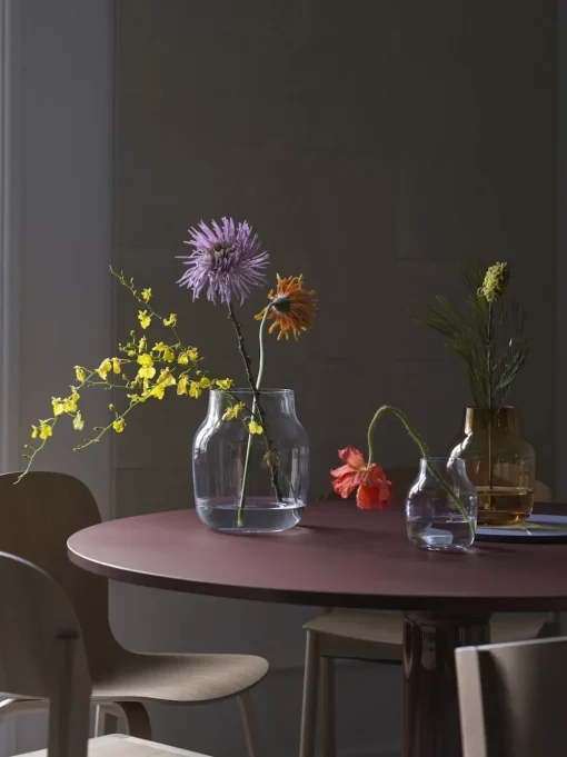 Midst Table