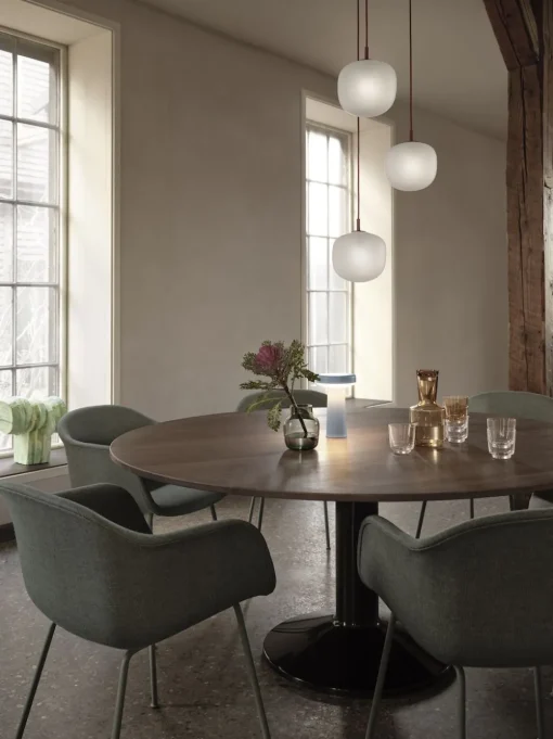 Midst Table