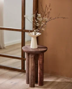 Minu Vase