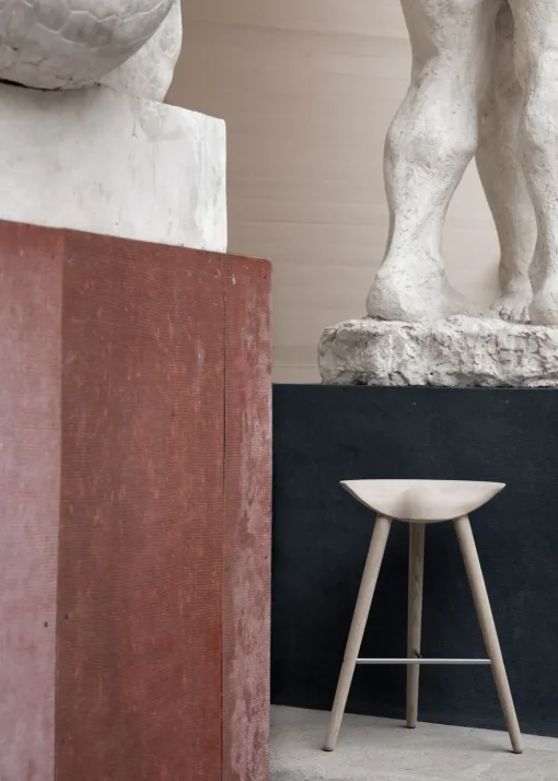 ML 42 Bar Stool