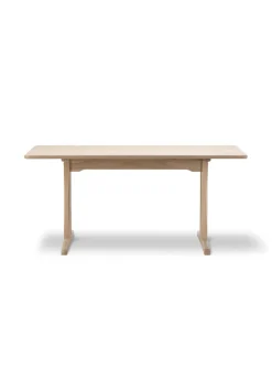 Mogensen C18 Table 6292 by Børge Mogensen