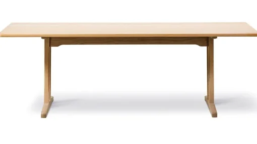 Mogensen C18 Table 6293 by Børge Mogensen