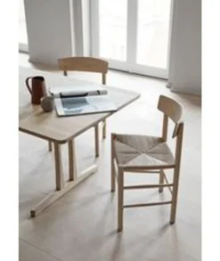 Mogensen C18 Table 6292 by Børge Mogensen